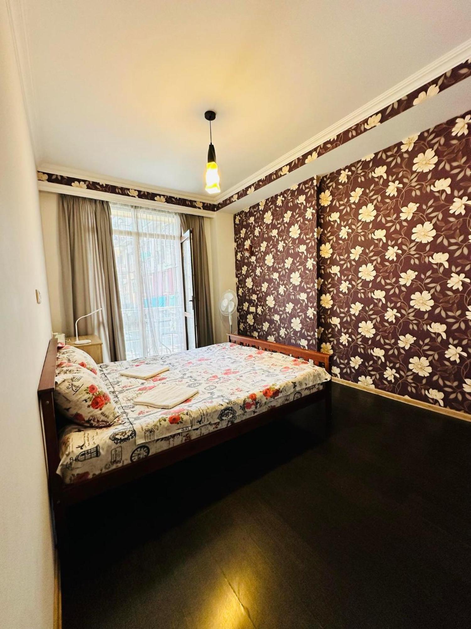 דירות באטומי Apt On Gorgasali 94 מראה חיצוני תמונה